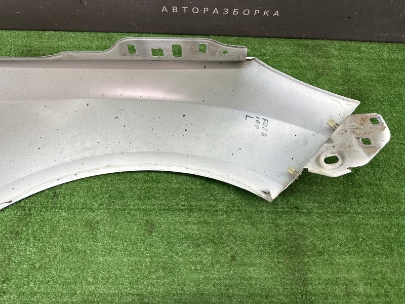 Крыло Ford focus 3 2012 CB8