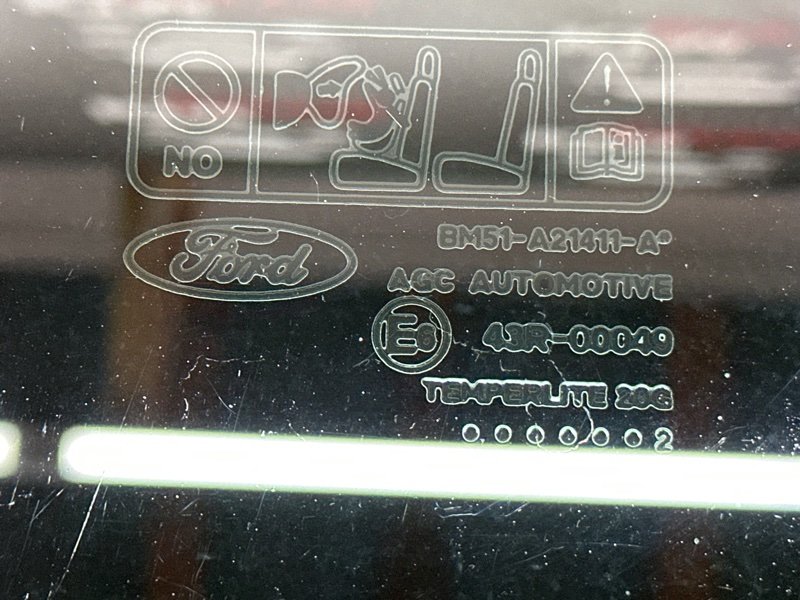 Стекло двери Ford focus 3 2012 CB8