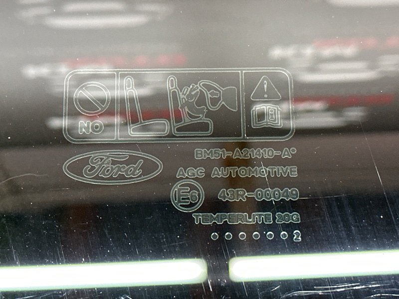 Стекло двери Ford focus 3 2012 CB8