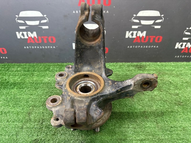 Кулак поворотный Ford focus 3 2012 CB8