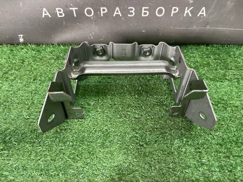 Кронштейн центральной консоли Kia Ceed 1 2010 ED