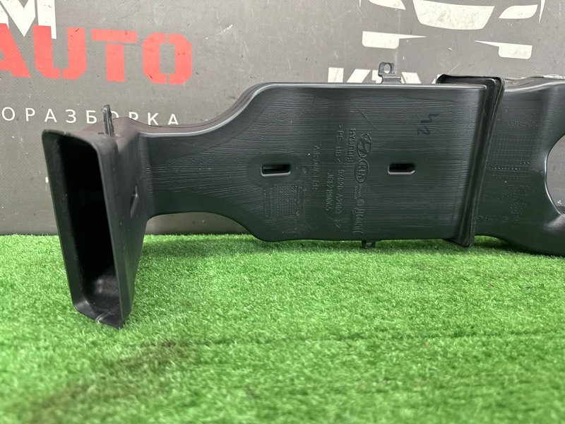 Воздуховод центральной консоли Kia Ceed 2 2012 JD