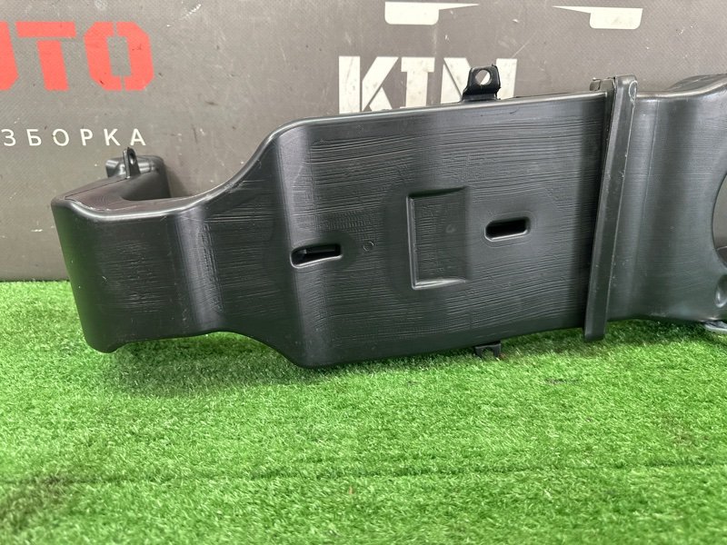 Воздуховод центральной консоли Kia Ceed 2 2012 JD