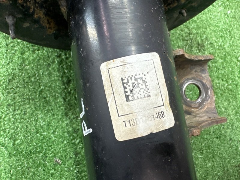 Амортизатор в сборе Kia Ceed 2 2012 JD