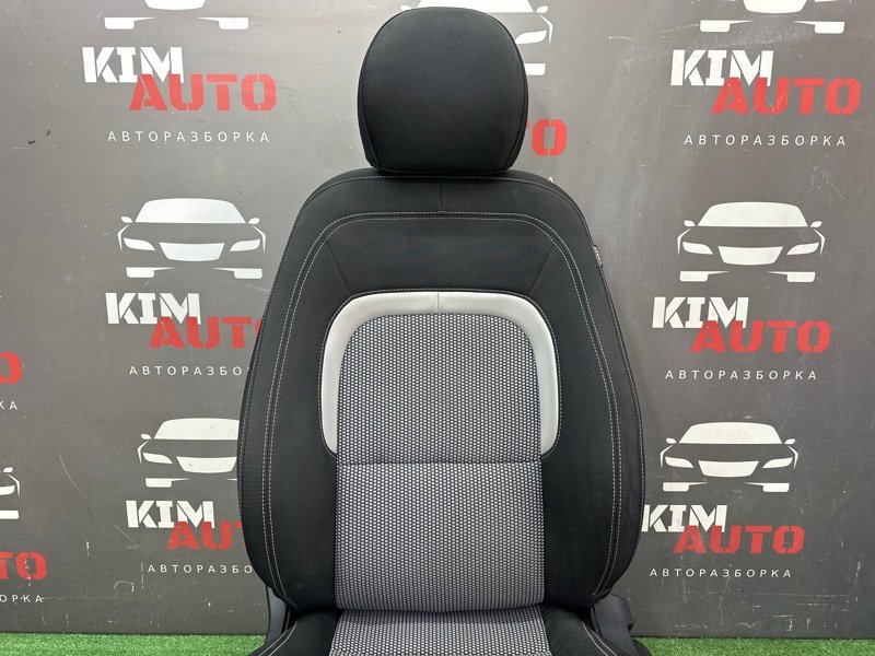 Сиденья передние комплект Kia Ceed 2 2012 JD
