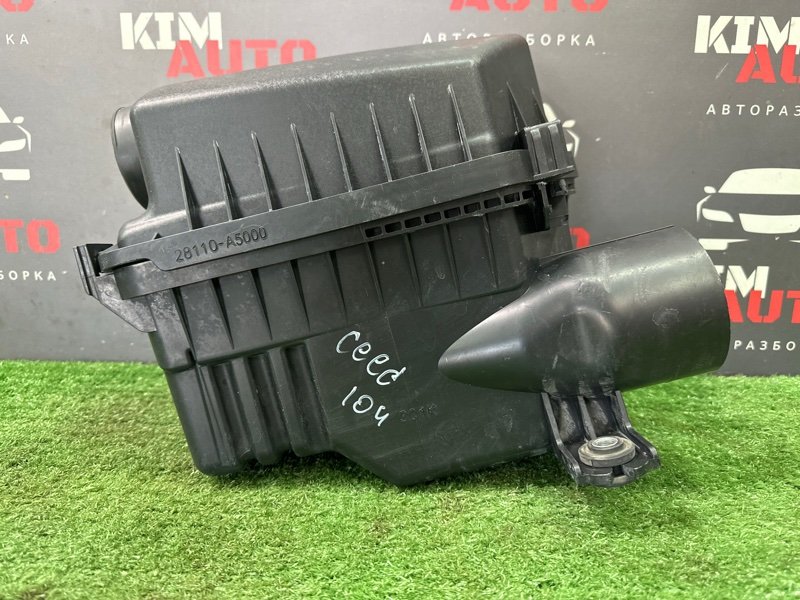 Корпус воздушного фильтра Kia Ceed 2 2012 JD