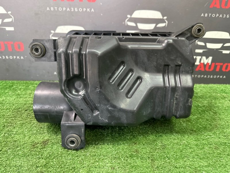 Корпус воздушного фильтра Kia Ceed 2 2012 JD