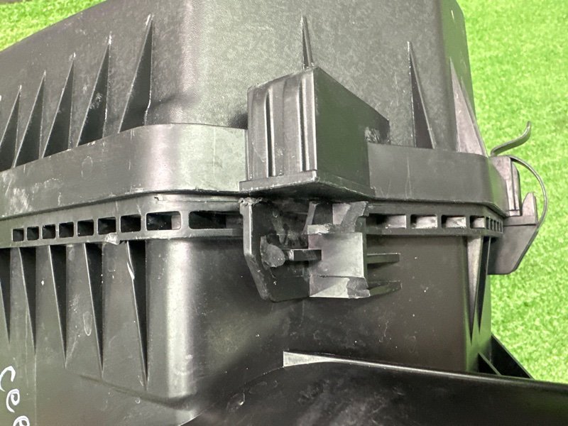 Корпус воздушного фильтра Kia Ceed 2 2012 JD