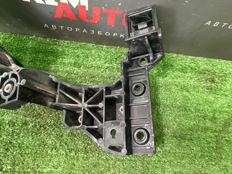 Кронштейн фары Kia Ceed 2 2012 JD