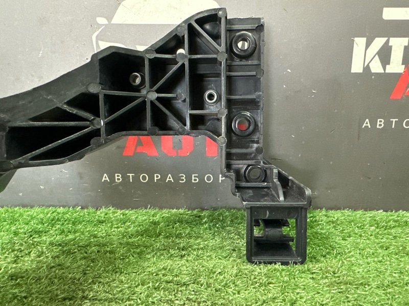 Кронштейн фары Kia Ceed 2 2012 JD