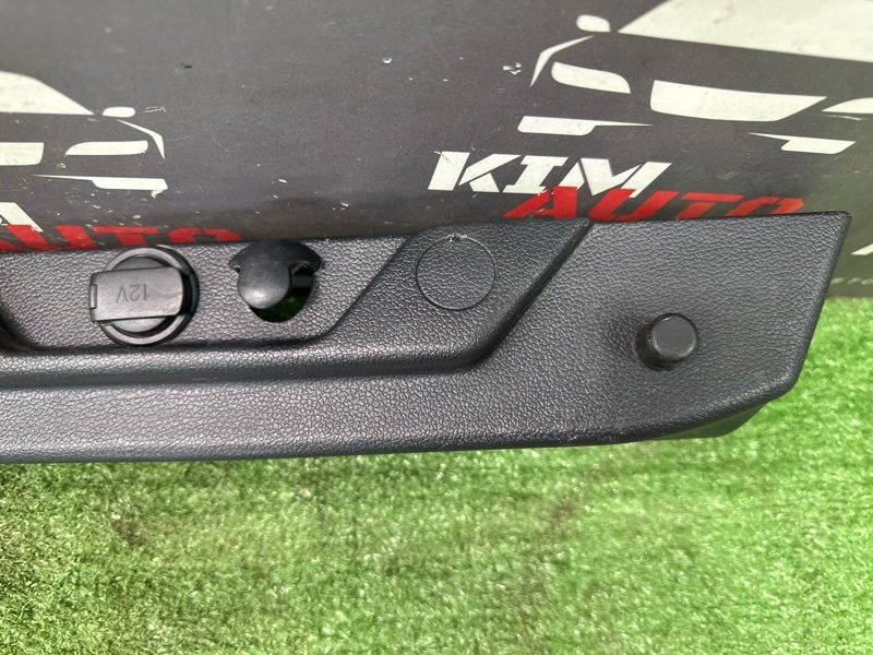 Опора полки багажника Kia Ceed 2 2012 JD