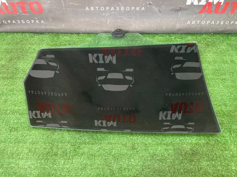 Стекло двери Kia Ceed 1 2010 ED