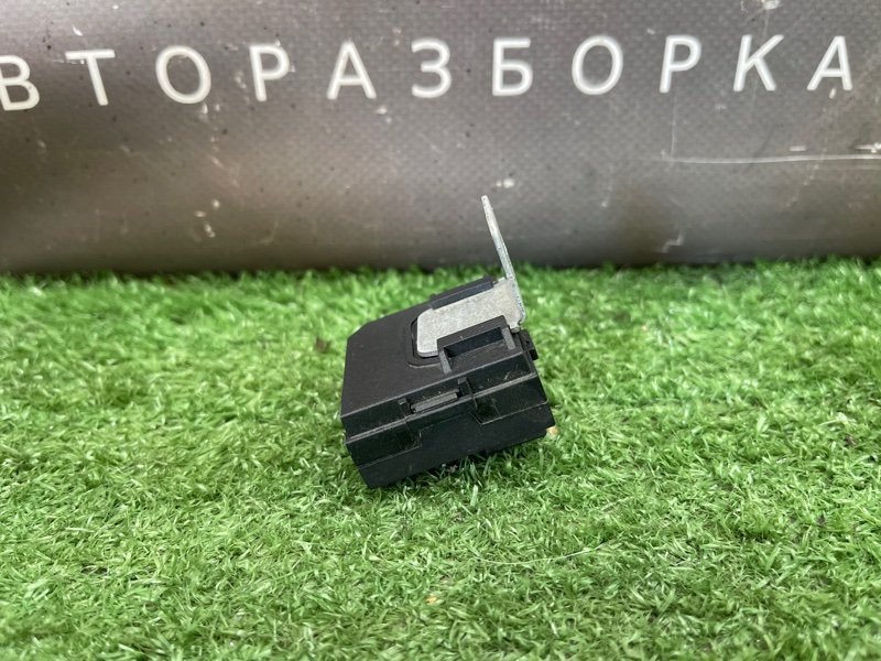 Блок иммобилайзера Kia Ceed 1 2010 ED