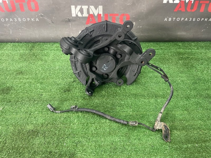 Кулак поворотный со ступицей Kia Ceed 1 2010 ED