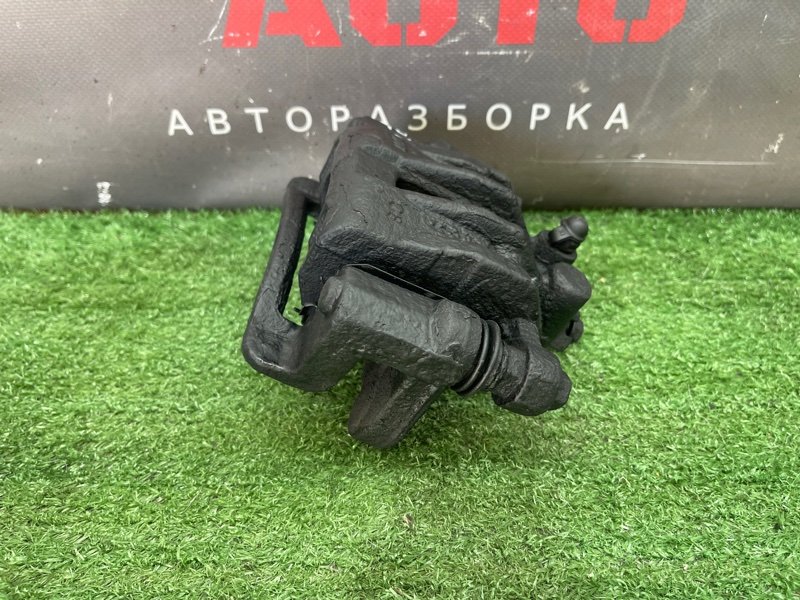 Суппорт тормозной Kia Ceed 1 2010 ED