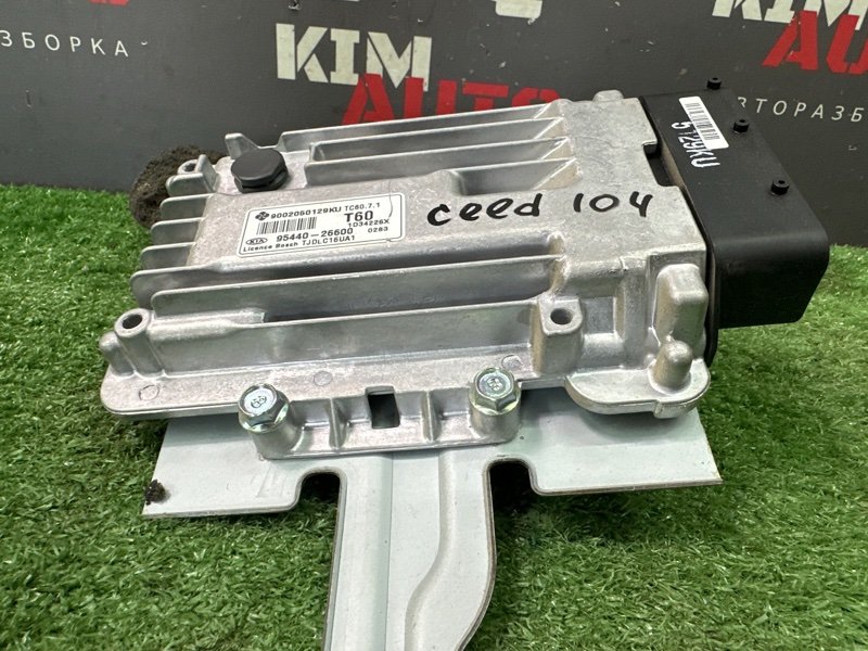 Блок управления АКПП Kia Ceed 2 2012 JD