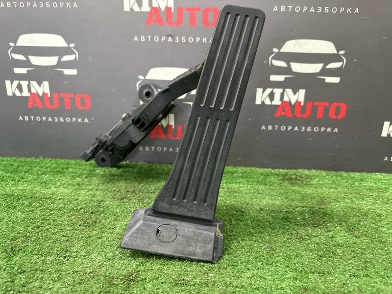Педаль газа электронная Kia Ceed 2 2012 JD
