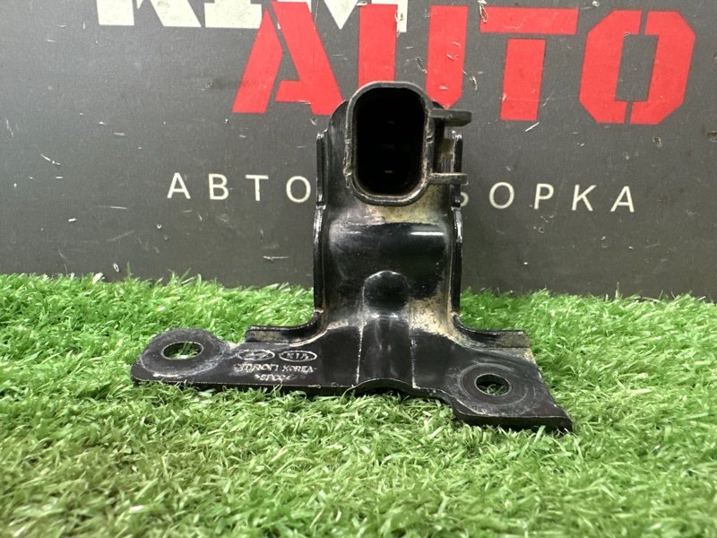 Концевик капота Kia Ceed 2 2012 JD