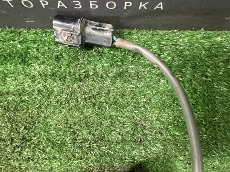 Датчик уровня бачка омывателя Kia Ceed 2 2012 JD