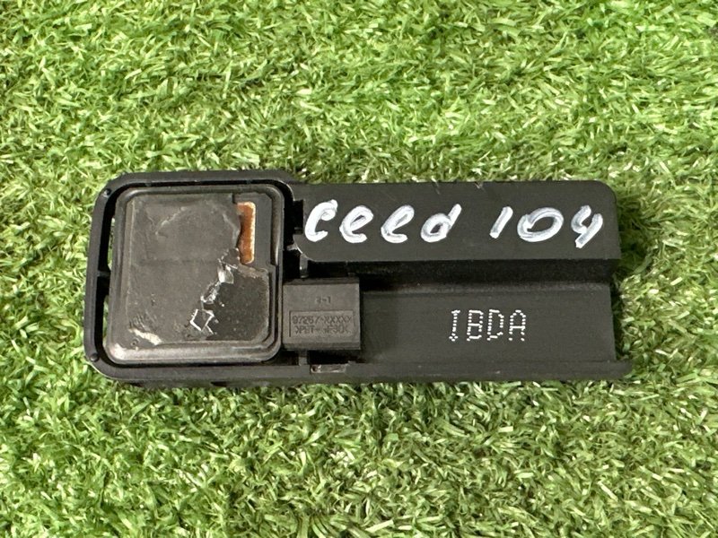 Датчик запотевания Kia Ceed 2 2012 JD