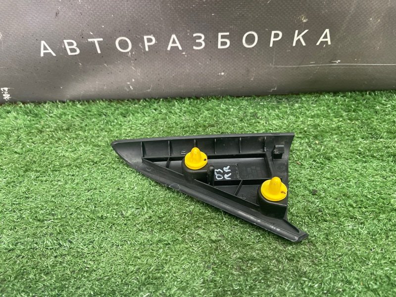 Накладка двери внутренняя Kia Ceed 1 2010 ED