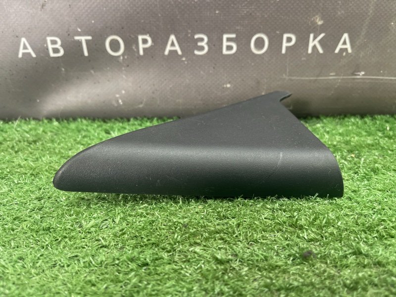 Накладка двери внутренняя Kia Ceed 1 2010 ED