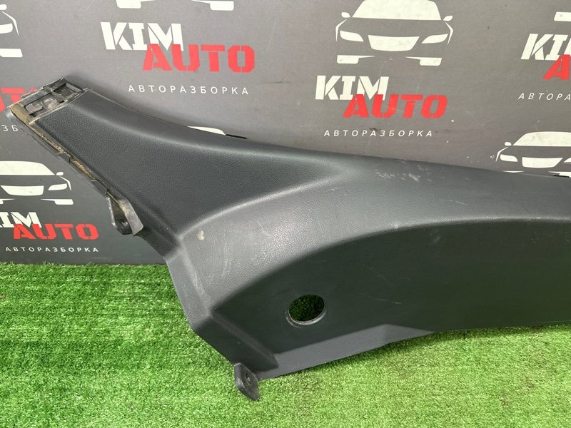 Накладка стойки кузова Kia Ceed 2 2012 JD
