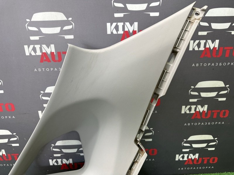 Накладка стойки кузова Kia Ceed 2 2012 JD