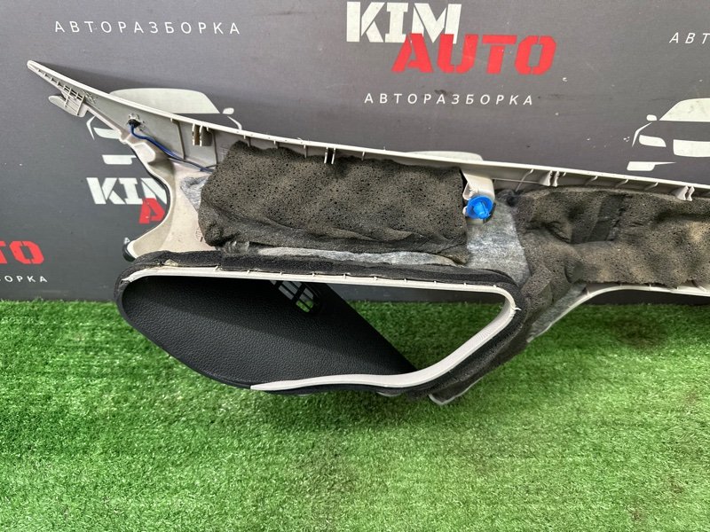 Накладка стойки лобового стекла Kia Ceed 2 2012 JD