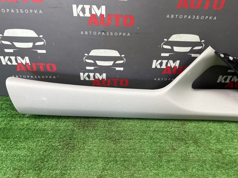 Накладка стойки лобового стекла Kia Ceed 2 2012 JD