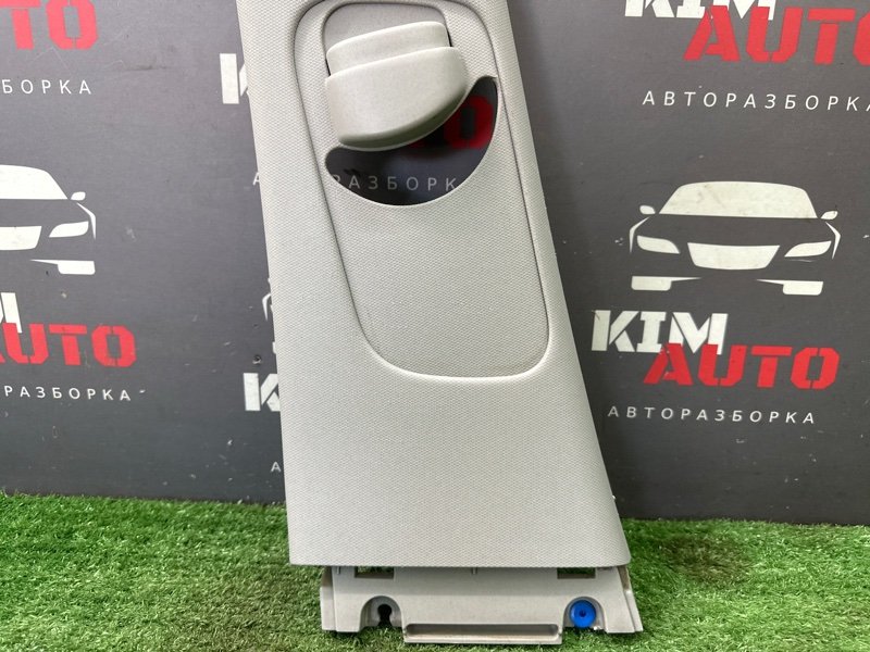 Накладка центральной стойки верхняя Kia Ceed 2 2012 JD