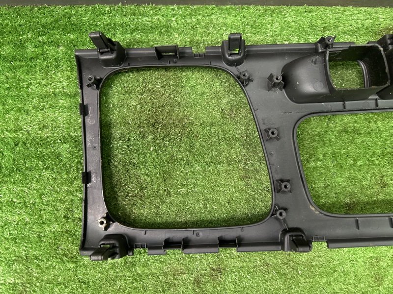 Накладка центральной консоли Kia Ceed 2 2012 JD