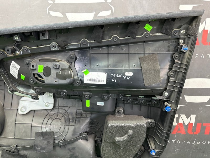 Обшивка двери Kia Ceed 2 2012 JD