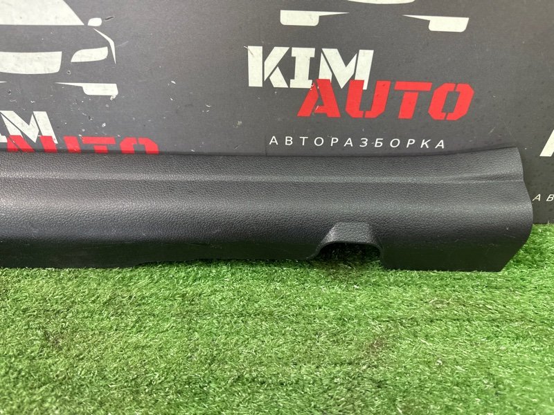 Накладка порога внутренняя Kia Ceed 2 2012 JD