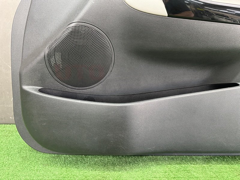 Обшивка двери Kia Ceed 2 2012 JD