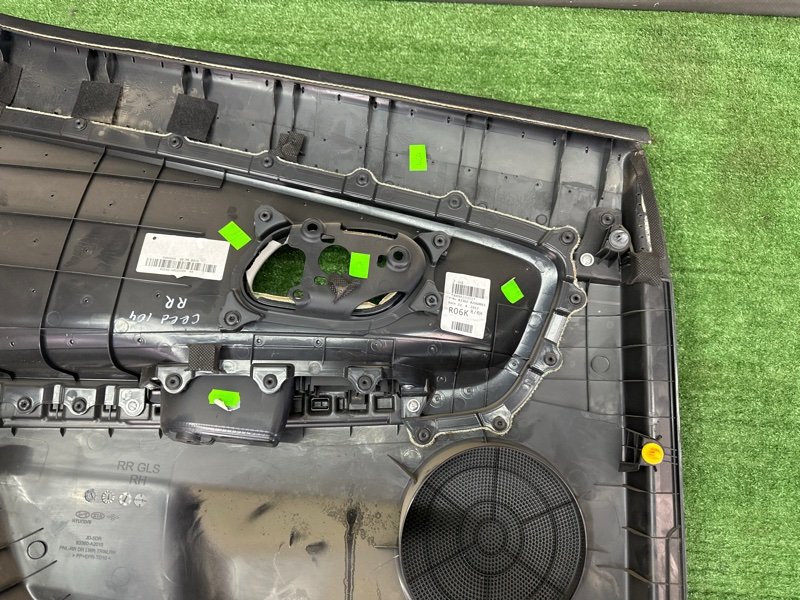 Обшивка двери Kia Ceed 2 2012 JD