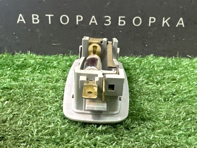 Плафон подсветки солнцезащитных козырьков Kia Ceed 2 2012 JD