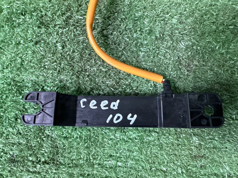 Антенна бесключевого доступа Kia Ceed 2 2012 JD