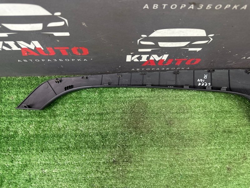 Накладка центральной консоли Kia Ceed 2 2012 JD