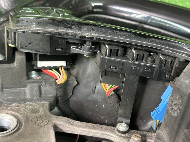 Руль кожаный с кнопками Kia Ceed 2 2012 JD