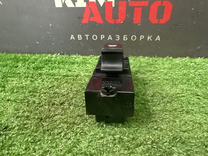 Кнопка стеклоподъемника Kia Ceed 2 2012 JD