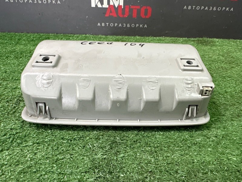 Плафон салонный с футляром для очков(очечник) Kia Ceed 2 2012 JD