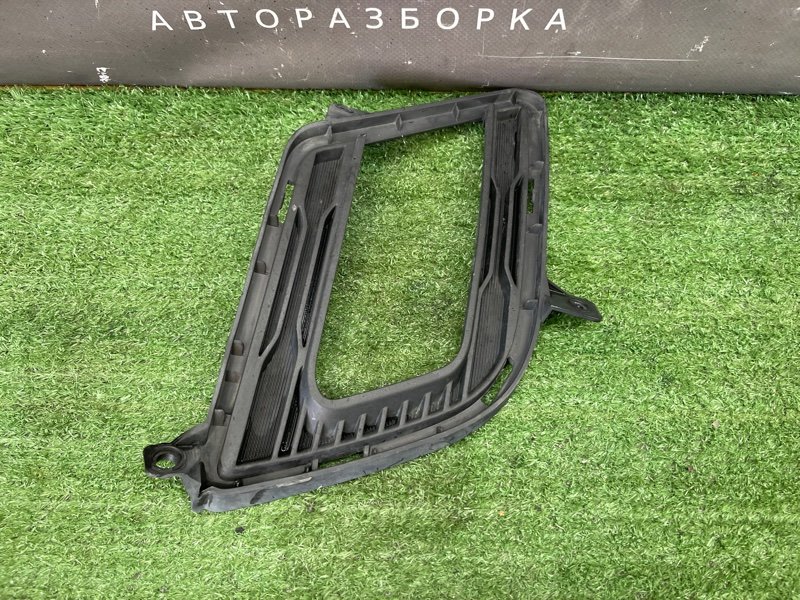 Решетка ПТФ Kia Ceed 1 2010 ED