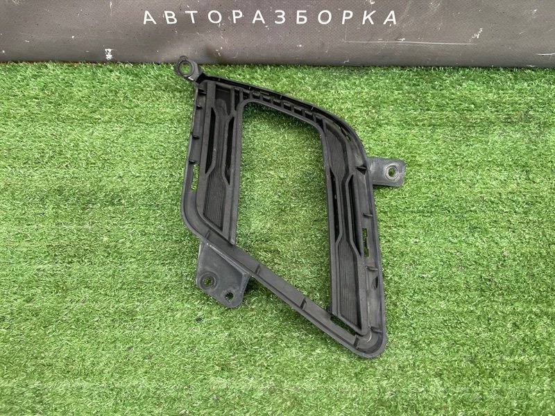Решетка ПТФ Kia Ceed 1 2010 ED