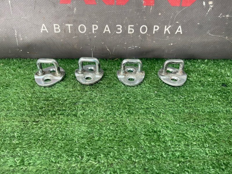 Ответная часть замка двери Kia Ceed 1 2010 ED