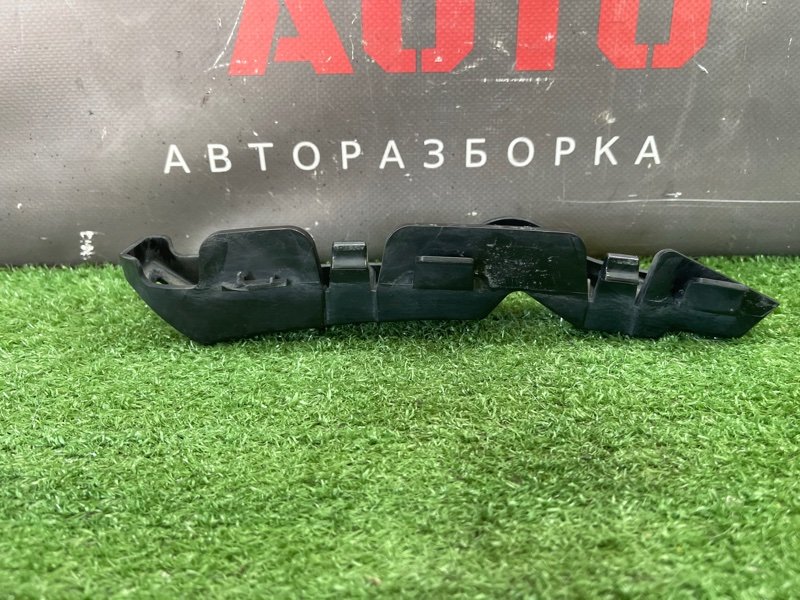 Кронштейн бампера Kia Ceed 1 2010 ED