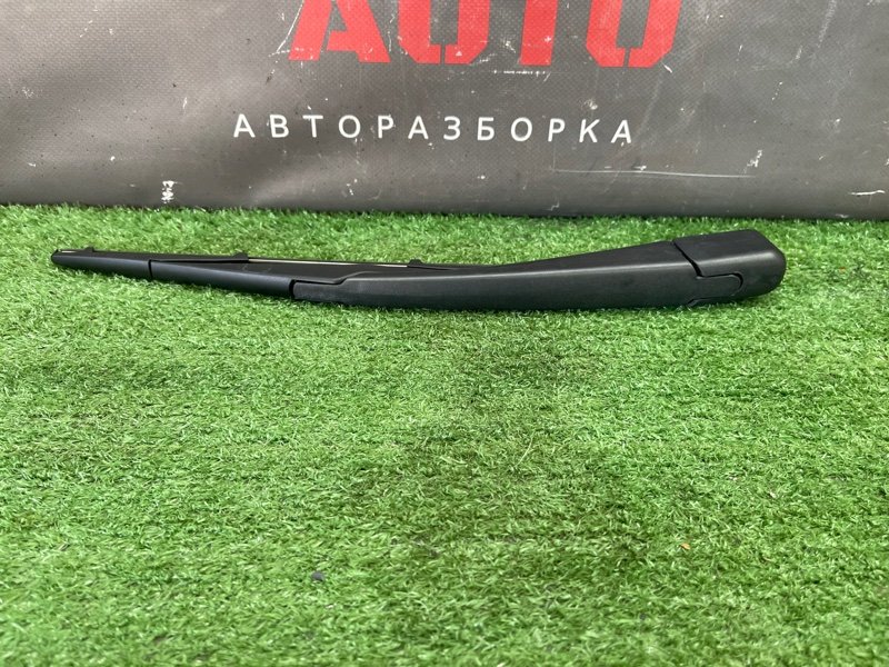 Поводок стеклоочистителя Kia Ceed 1 2010 ED