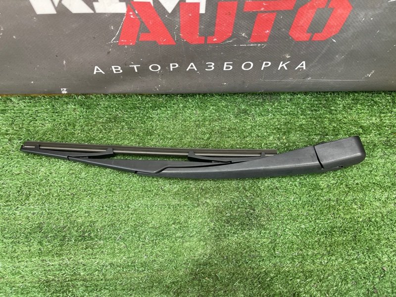 Поводок стеклоочистителя Kia Ceed 1 2010 ED