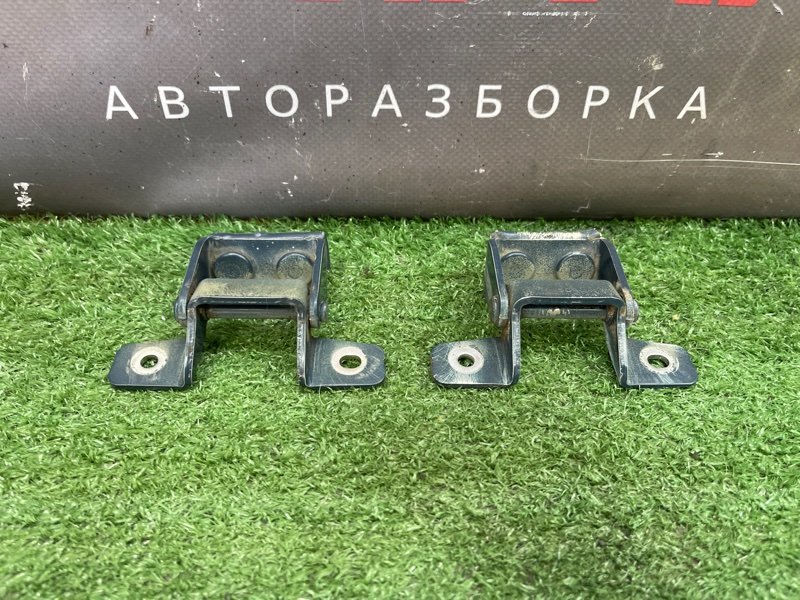 Петли крышки багажника Kia Ceed 1 2010 ED