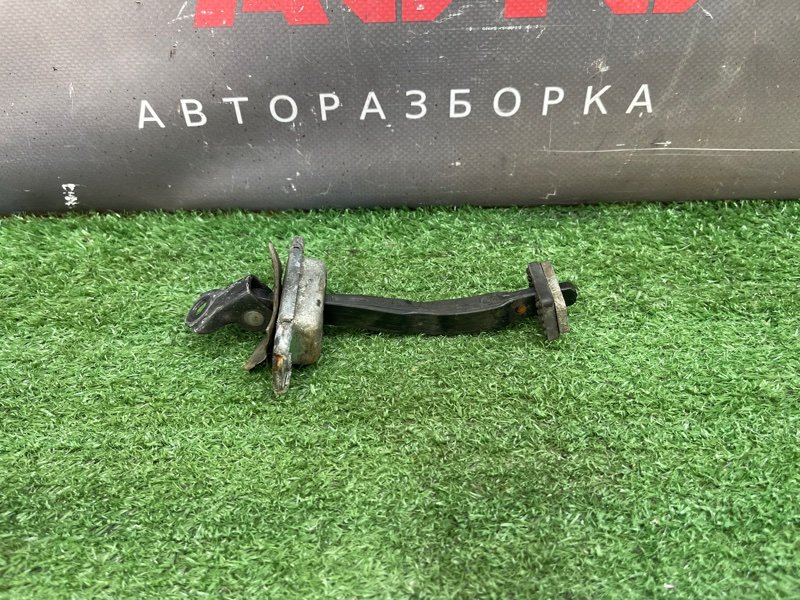 Ограничитель двери Kia Ceed 1 2010 ED
